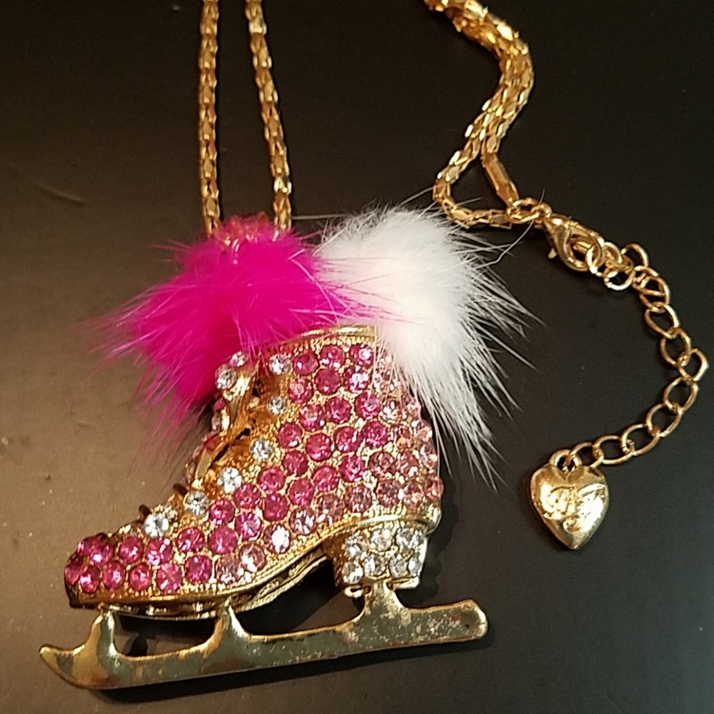Fun and unique ice skate necklace